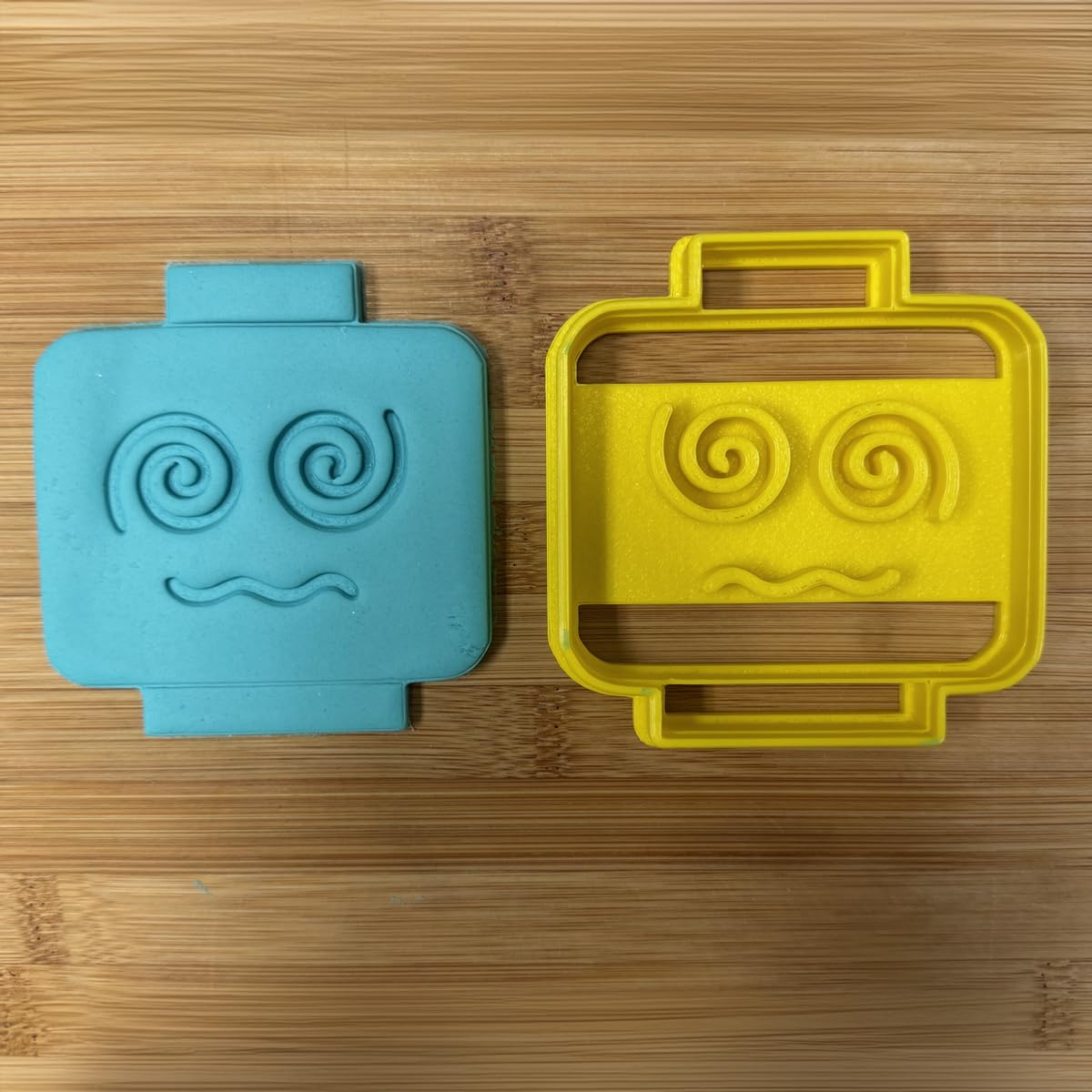 Detailed Toy Block Head Cookie Cutter (Confused Dizzy Face) - 3.5x3.3"