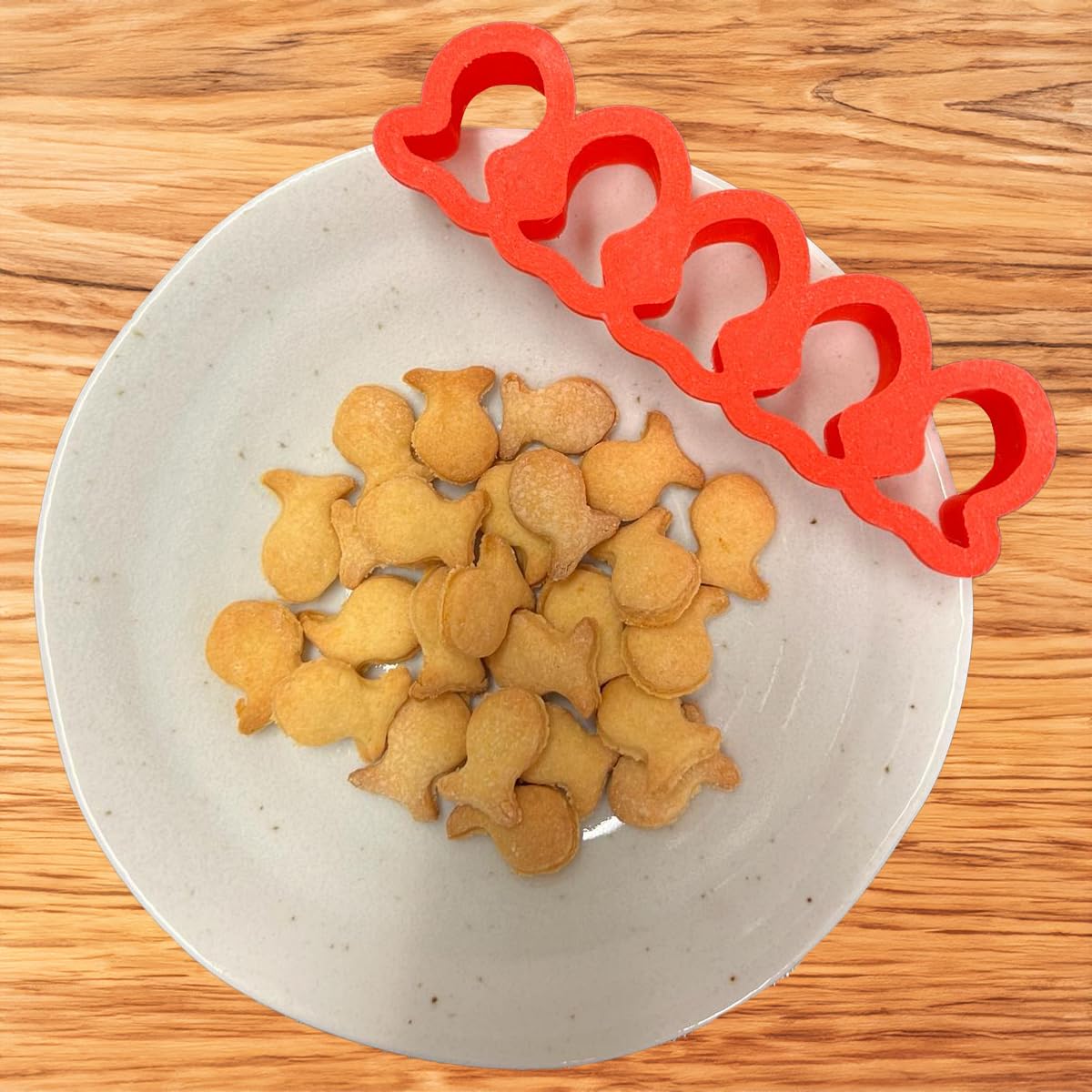 Mini Tiny Goldfish Cracker Cutter and Goldfish Cookie Cutter - 5 x 1 inch goldfish mold (1 or 2 packs)