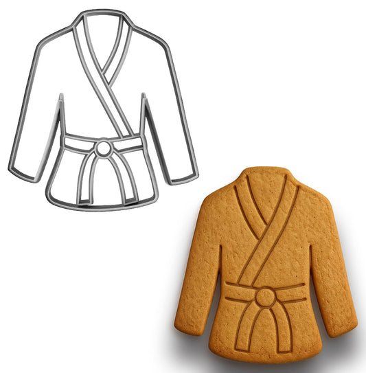 Karate Gi Cookie Cutter, 4.25x3.89", Perfect for Martial Arts-Themed Baking (Random Color)