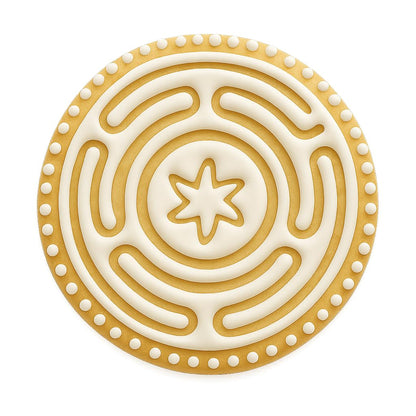 Mighty Gadget Hecate Wheel Cookie Cutter & Stamp - 4x4" Witchcraft Pagan Symbol Baking Mold (Random Color)