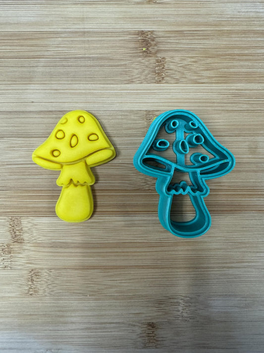 Charming Mushroom Shaped Cookie Cutter 3 x 2.3"